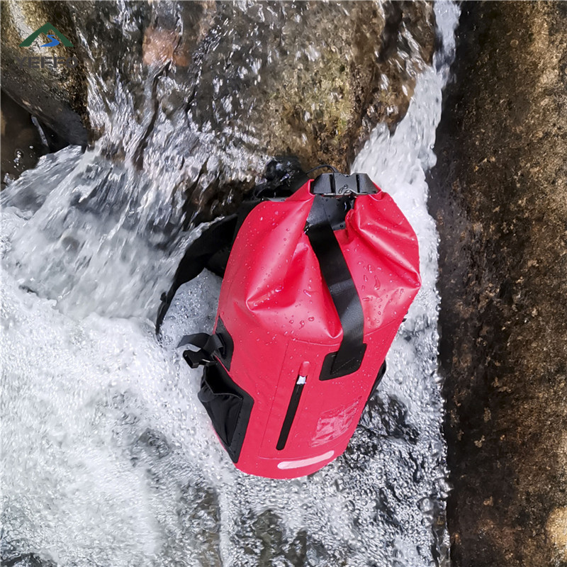 Zaino Impermeabile Rolltop 35/ - Outdoor Adventure Kayak recensione e prezzo
