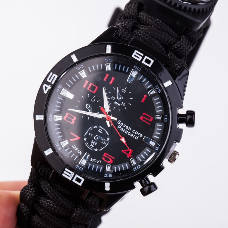 Accendifuoco Multifunzione da  - Outdoor Adventure Watches recensione e prezzo